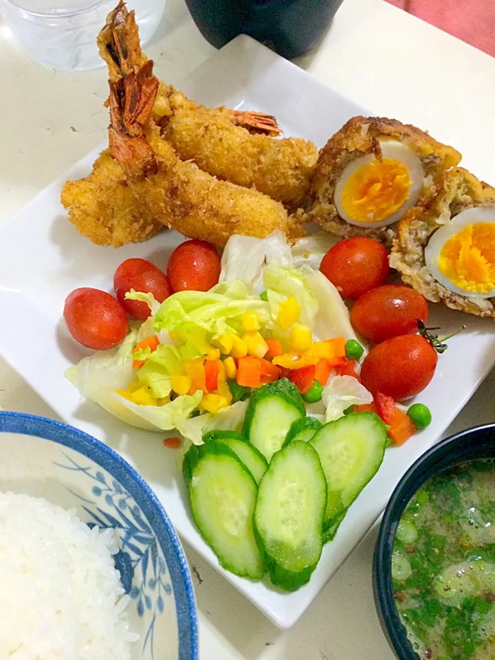 Fried Prawns 海老フライbeef,egg croquettes コロッケ🍴😋|MJ🇵🇭🇯🇵さん