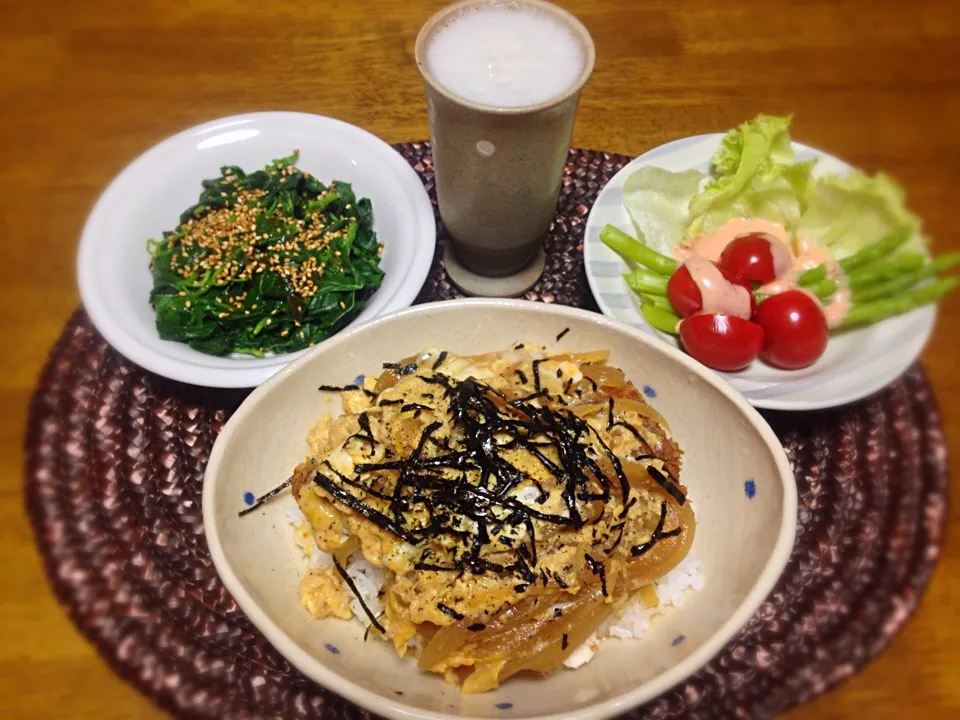 チキンカツ丼で夜ごはん|きらままさん