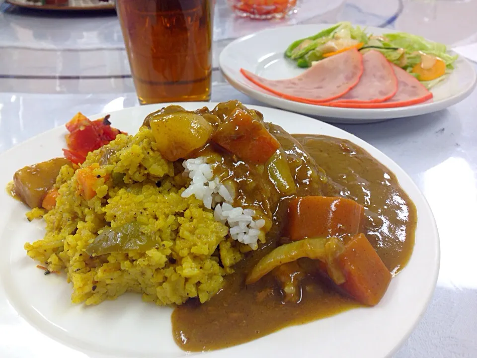 2国のカレーを同時に食う。|カリヤ レイイチロウ。さん