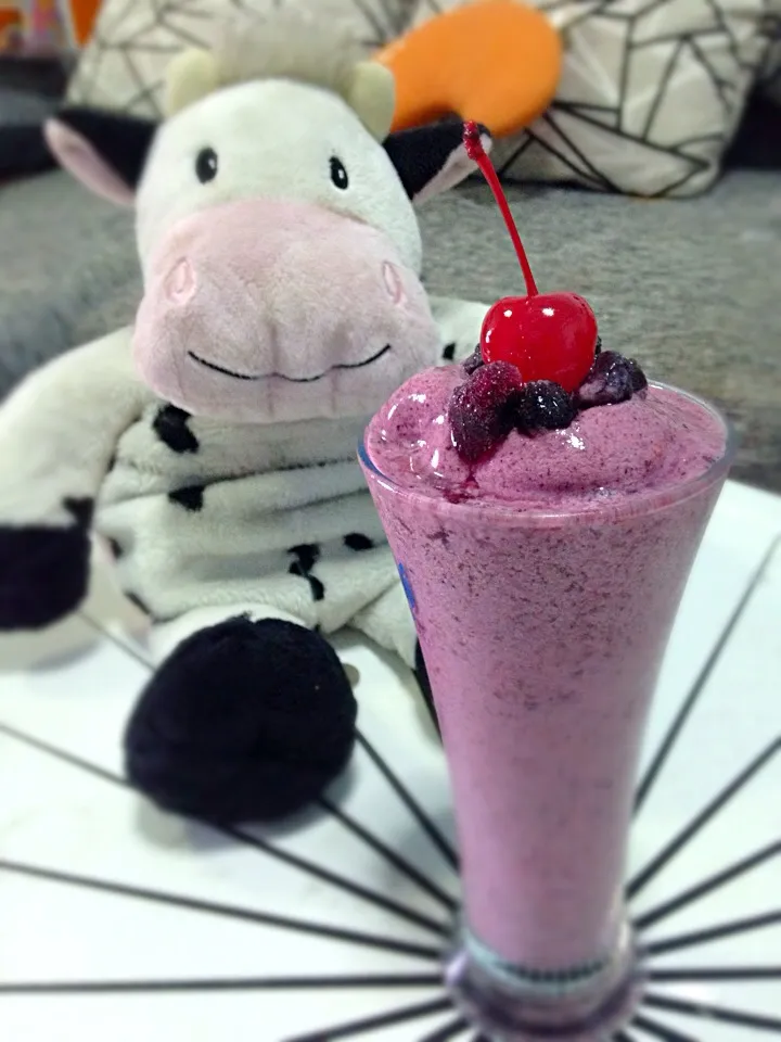 mix berry smoothie ฝีมือเราเอง ^^|prinzezzさん