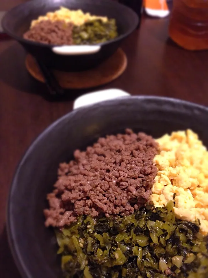 三色丼♡|よーさん