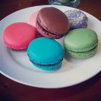 Snapdishの料理写真:Colorful Macaron|dyka septaniaさん