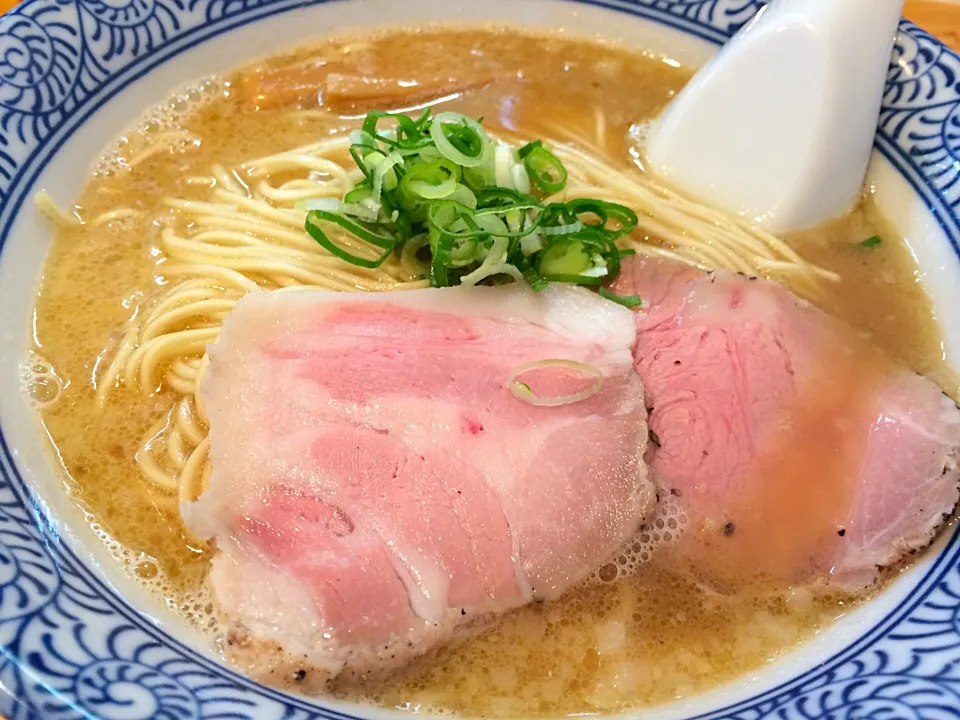 京ラーメン(背脂醤油ラーメン)|(´ｰ`* ))))fumiemonさん