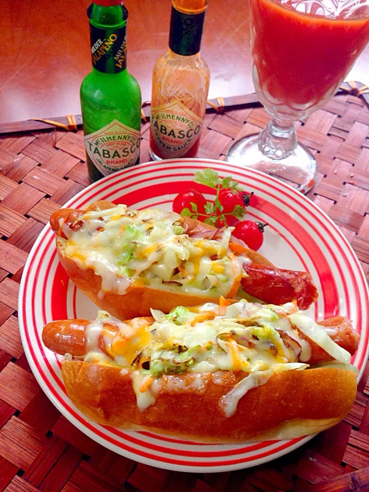 Veggie Hot Dog🎵お野菜たっぷりホットドッグ|🌈Ami🍻さん