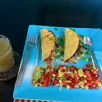 Tacos with Avocado and Pomegranate salad|Chaitraさん