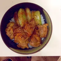 Snapdishの料理写真:焼き鳥丼|Yasuko Satoさん