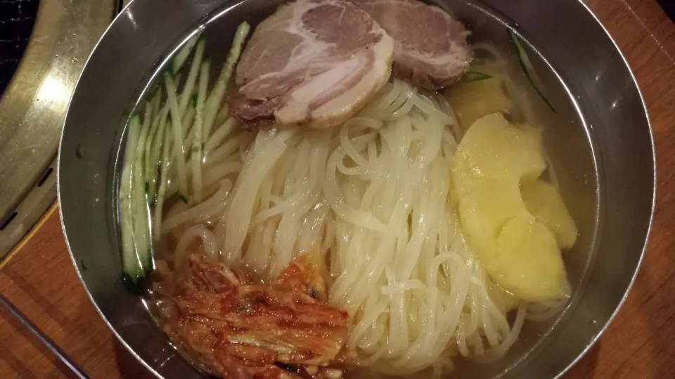 今夜の冷麺はパインだった。|sniper66さん