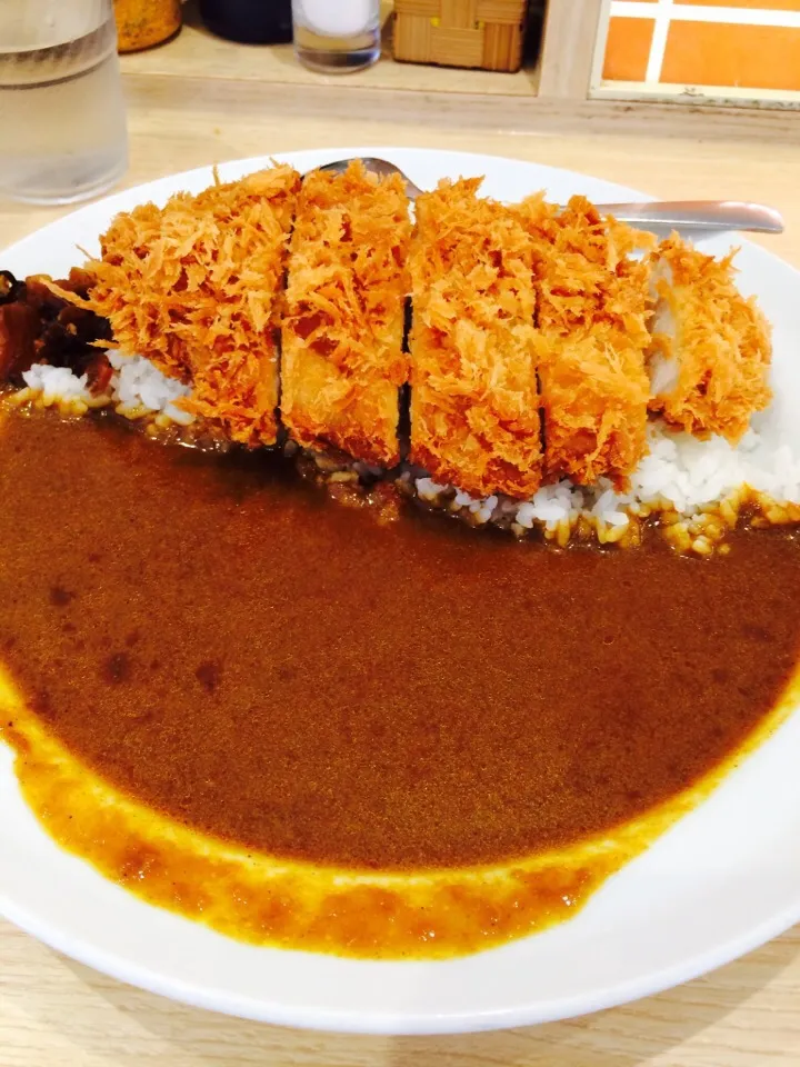 Snapdishの料理写真:松乃家 ロースカツカレー ¥580 CP抜群！|くいちゃんさん