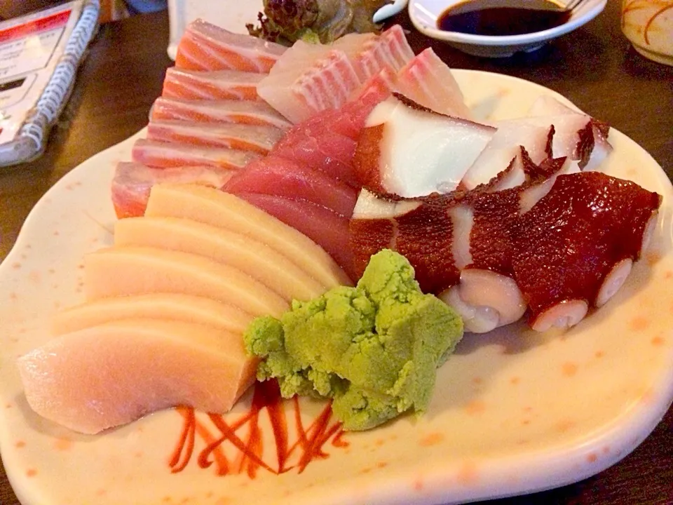 Snapdishの料理写真:Fresh Sashimi 🐟|prissyさん