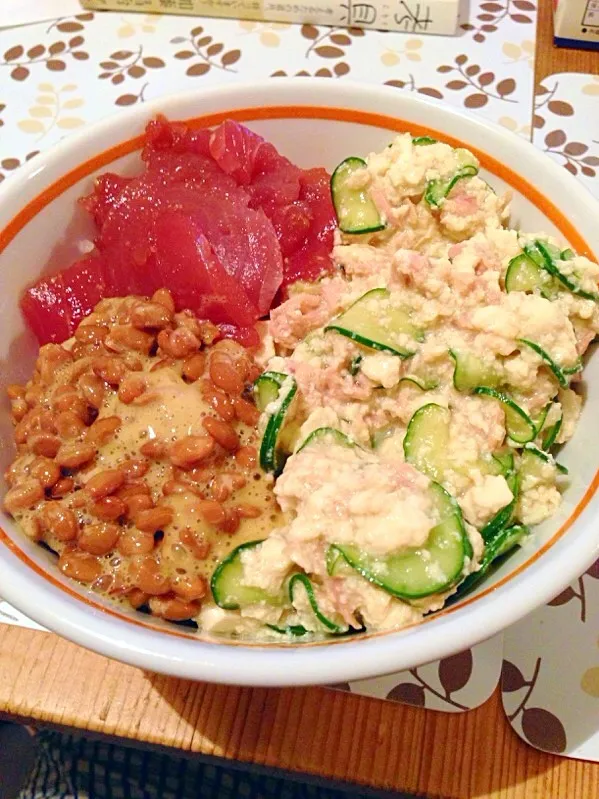 夏の三色丼＠自宅|Yasuhiro Koikeさん