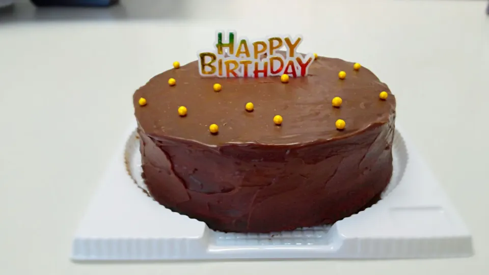 Snapdishの料理写真:Valrhona chocolate crunch cake|kchumさん