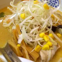 味の時計台十目長寿ラーメン|しのさんさん