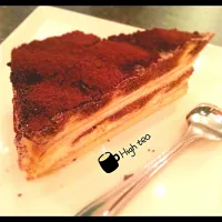 Snapdishの料理写真:Tiramisu 午茶蛋糕甜点 🍰|Yoki Yauさん