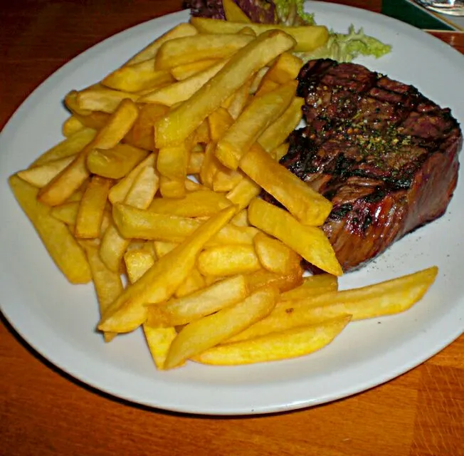 My Favorite #MeatMaven #Meat/Poultry #Steak Crispy Fries 😊 #Eat #Love #Pray #GumboOfSoul 💟🍸🐟💟|Alisha GodsglamGirl Matthewsさん