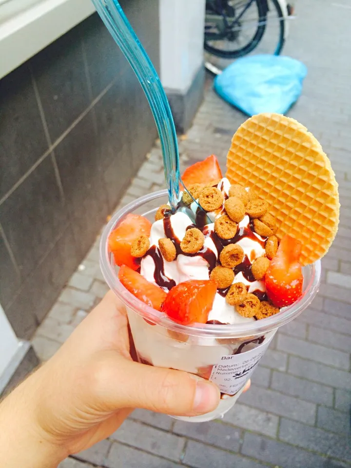 Super delicious ice cream , Chinatown - Amsterdam|Elly Sooさん