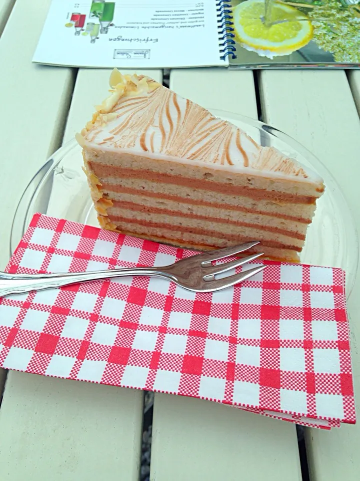 Esterhazy Torte|Fujiko Toyohashiさん