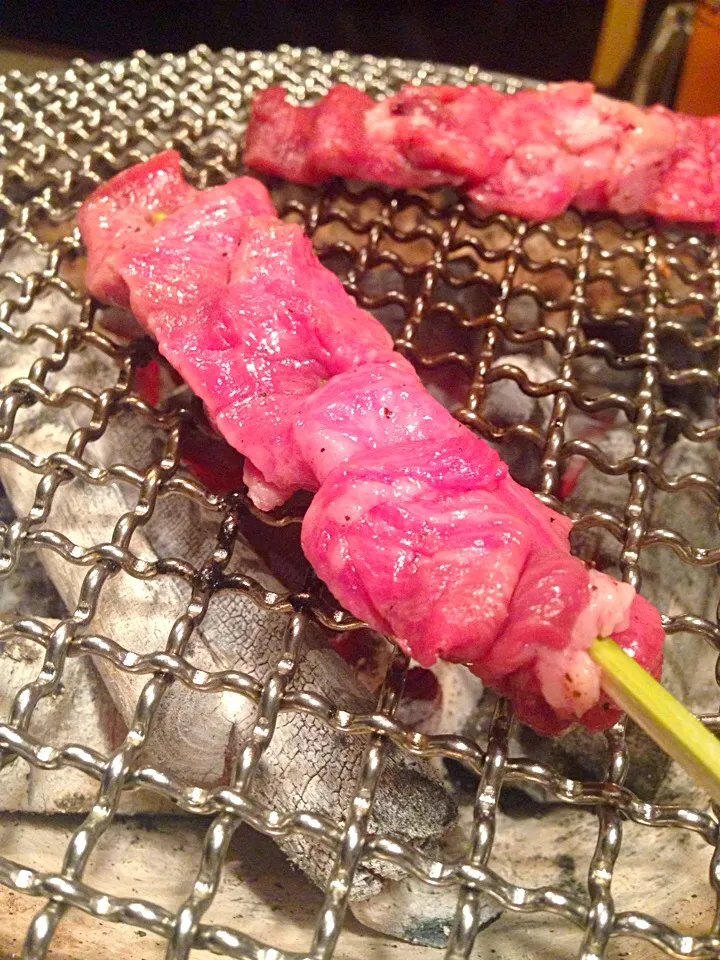 Snapdishの料理写真:焼肉屋で串焼き|ばるばるーんさん