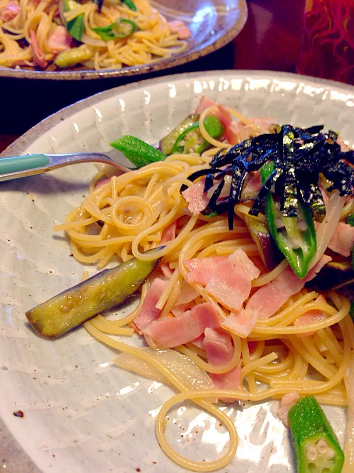 ベーコンと夏野菜の和風パスタ|さくたえさん