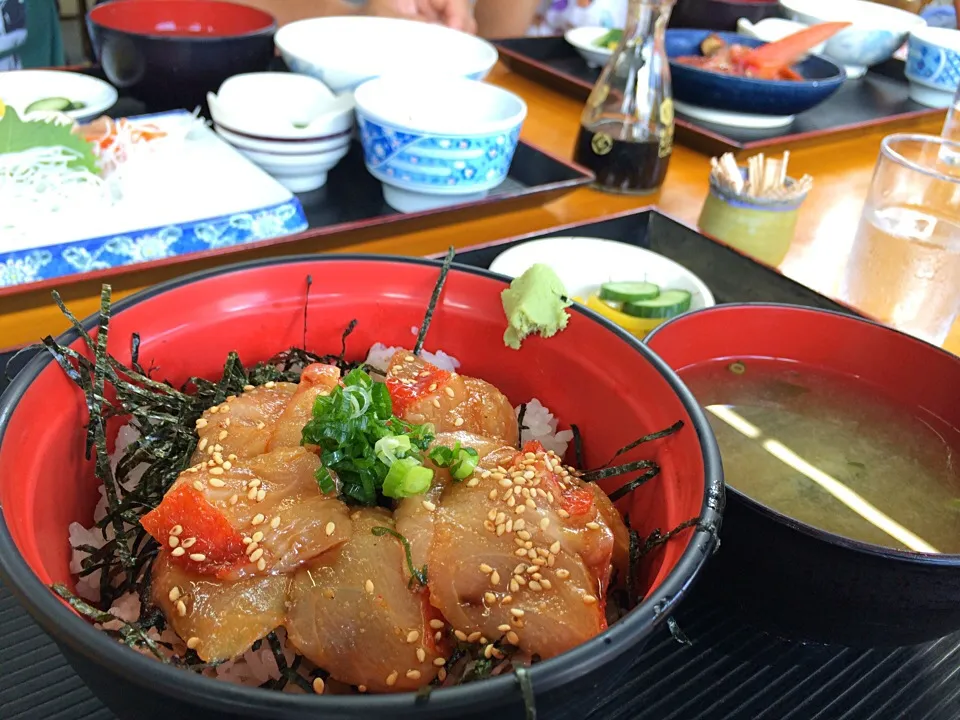 キンメ漬け丼♡|あみん´ω`)ﾉさん