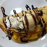 just tried making a Mango Crepe for the first time and it was so good 👍☺🍦🍌