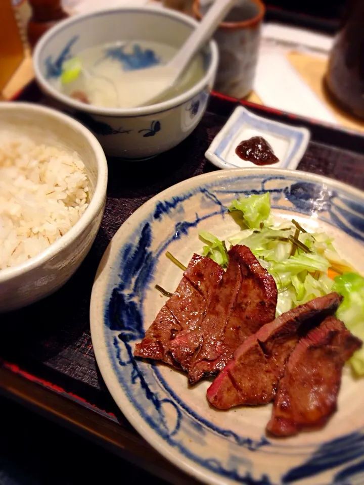 牛タン定食 in 伊之助|Maeda Masayukiさん