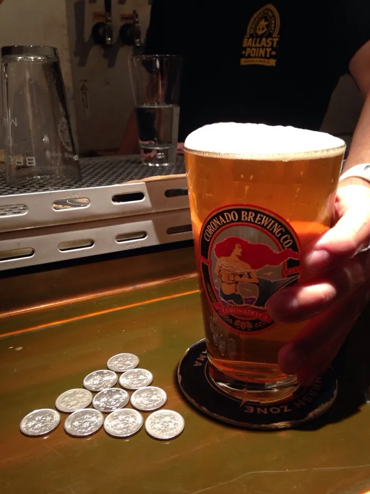 Snapdishの料理写真:Coronado/Deschues AC/DC IPA|PegaOさん