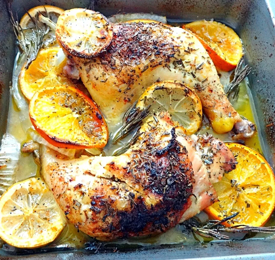 Herbs and Citrus Oven Roasted Chicken Thighs|Mich Liowさん