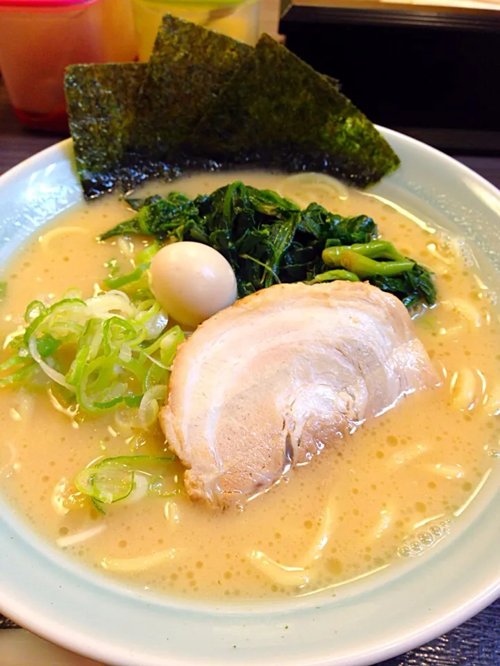 醤油豚骨ラーメン|シュンさん