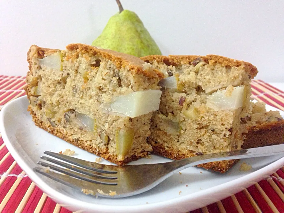 Pear & Walnut Cake|Mich Liowさん