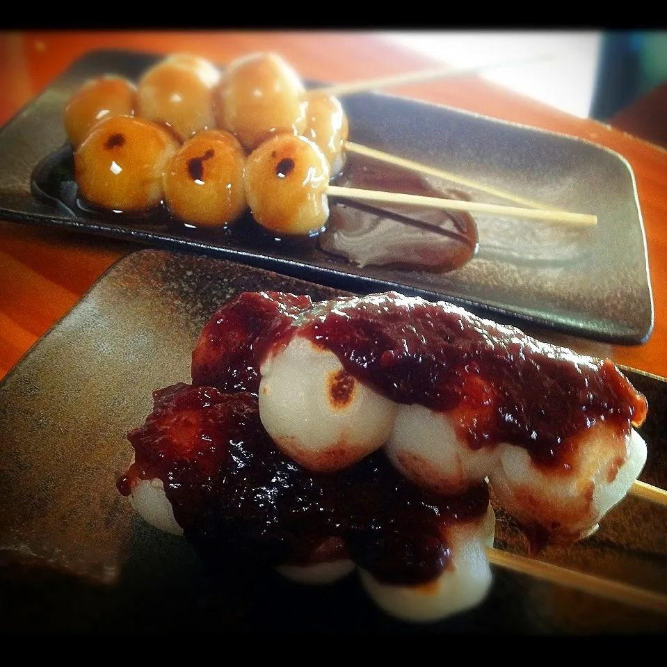 Snapdishの料理写真:Dango - Japanese rice cakes|Chibiko's Kitchenさん