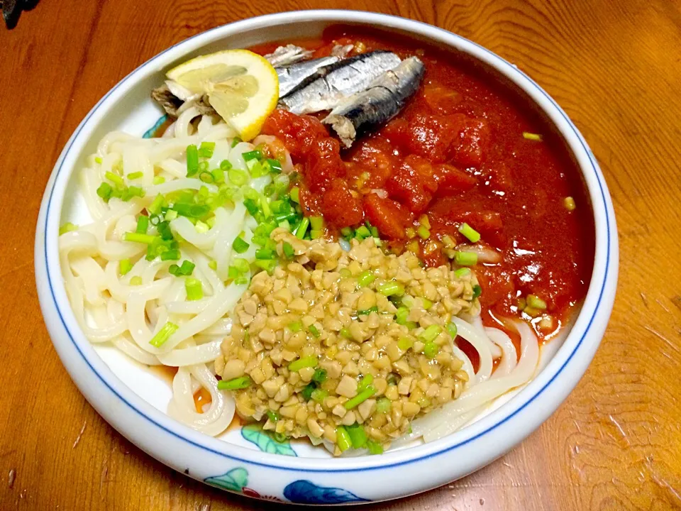 冷やしうどんのトマト納豆仕立てオイルサーディンを添えて|ひろゆきさん