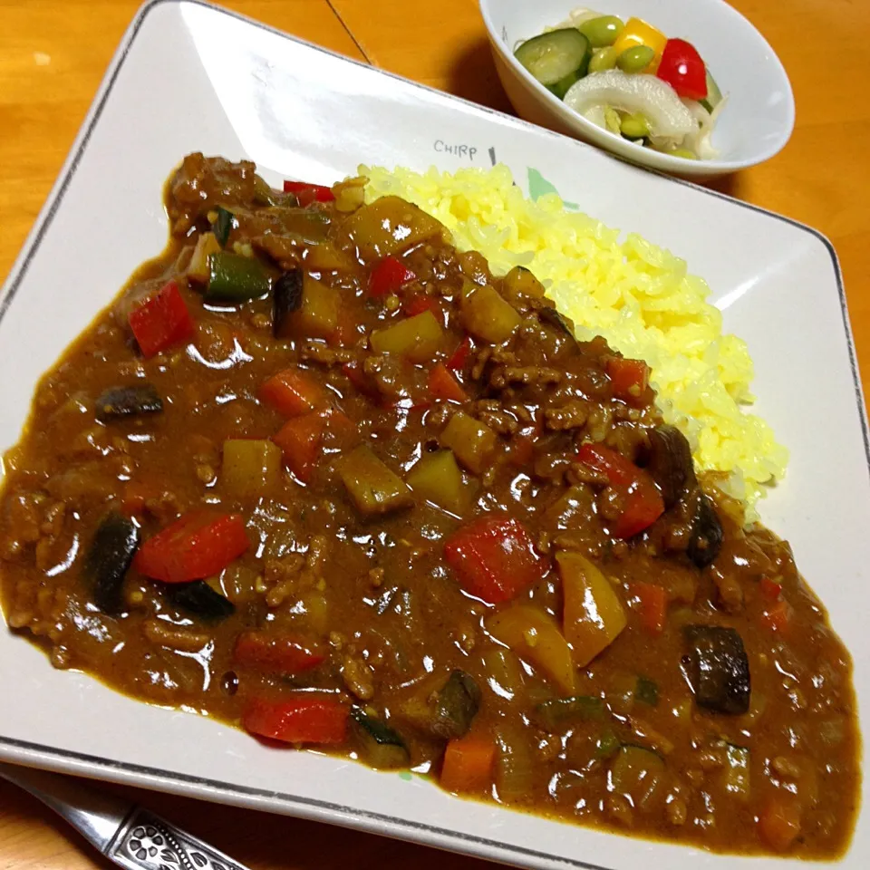 夏野菜たっぷりキーマカレー|カウンター嬢さん