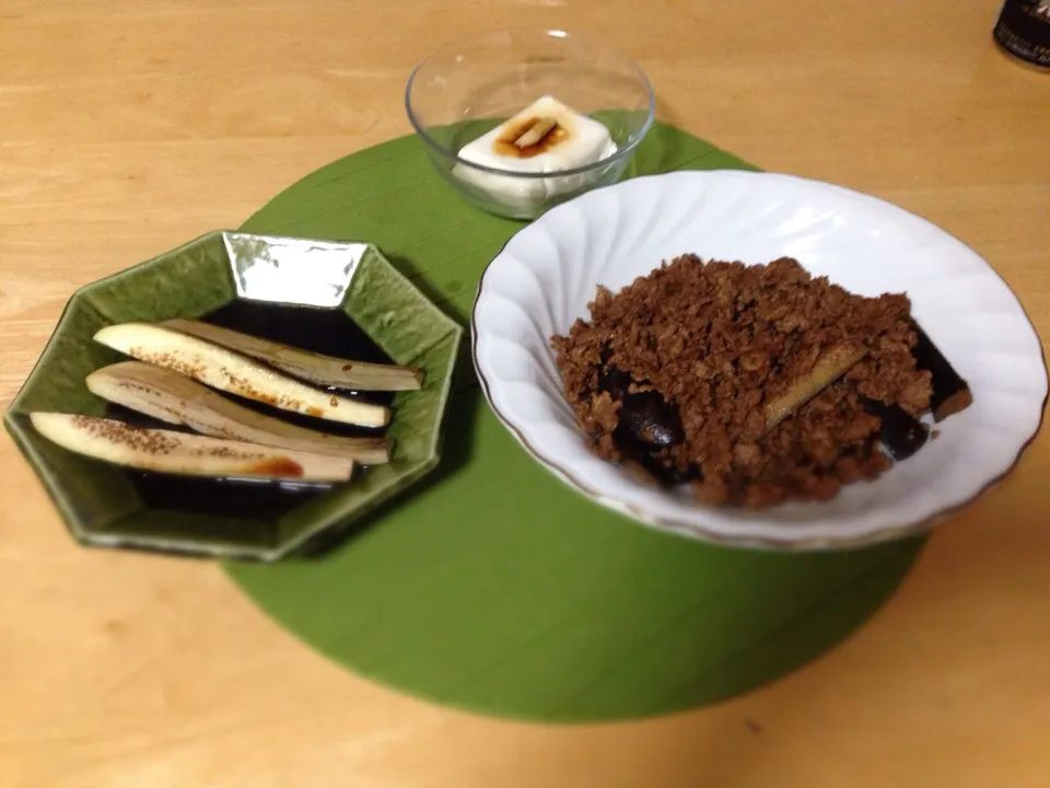 ナスとひき肉の味噌炒め、茄子焼き|tomozoさん