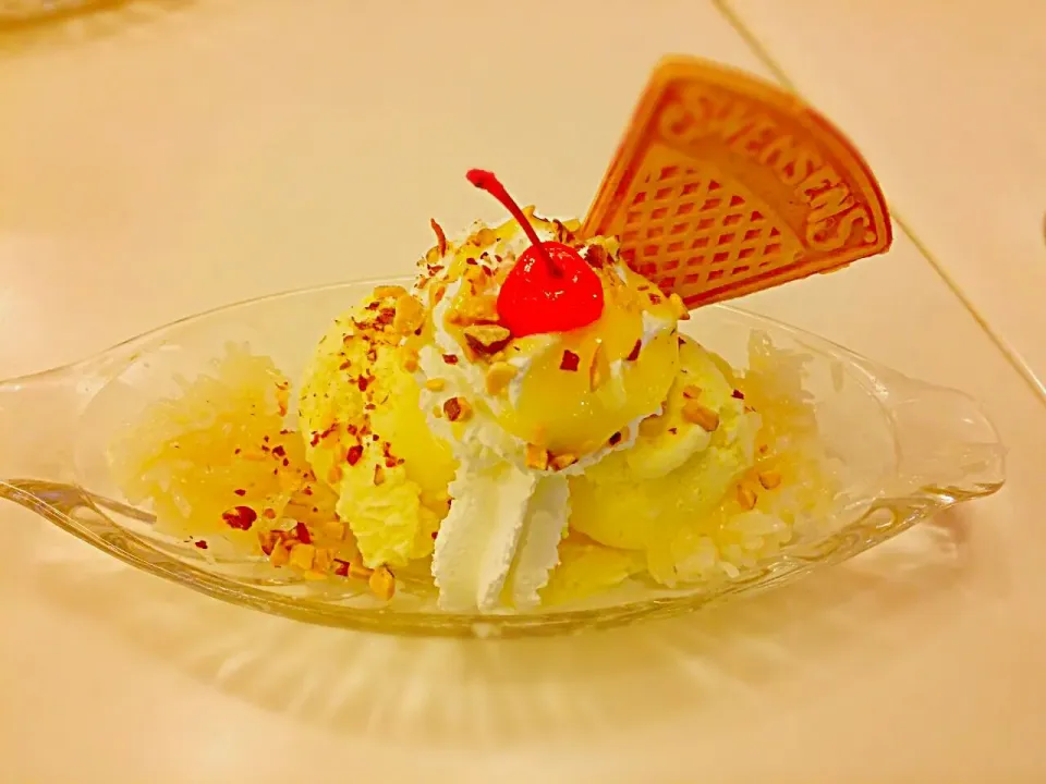 #DURIAN SUNDAY ICE CREAM|Boonlert Kittaweeratさん