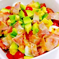 #Bacon Avocado Salad|Adeline Yiiさん