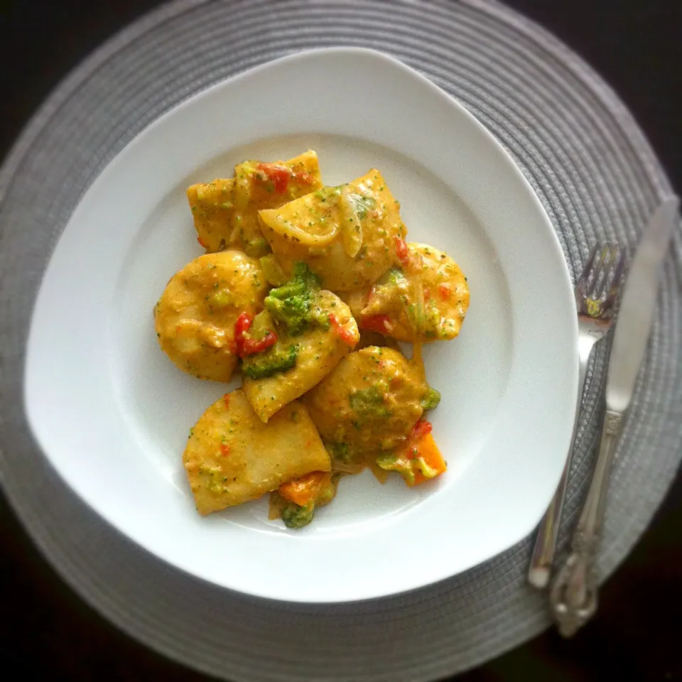 Perogies in a Broccoli Vegetable Sauce #vegan|T.E.Dennisさん