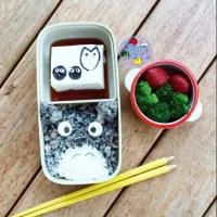 Snapdishの料理写真:Totoro bento with cold tofu|bentodaysさん