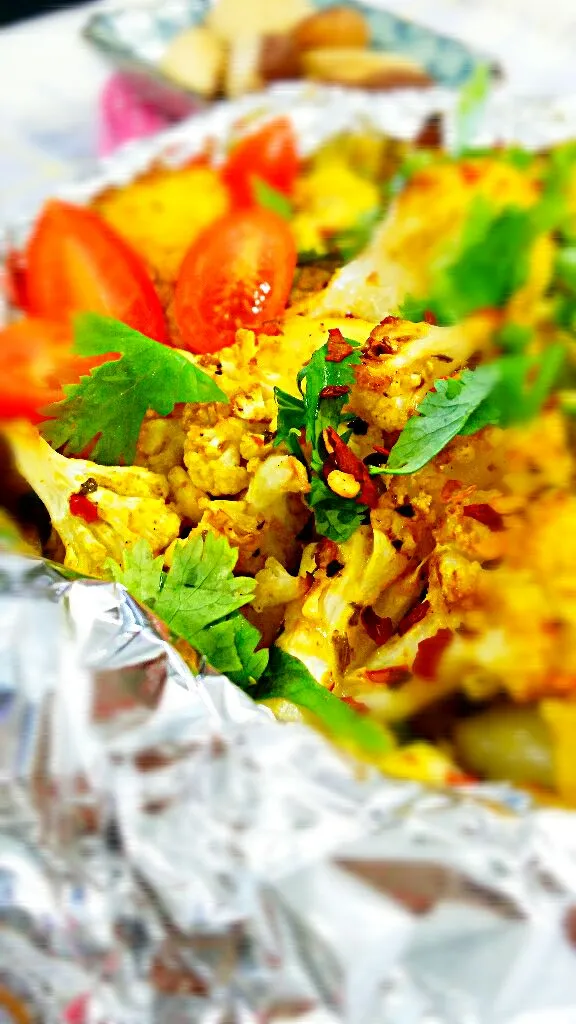 Roasted Tumeric Cauliflower|Blusherさん