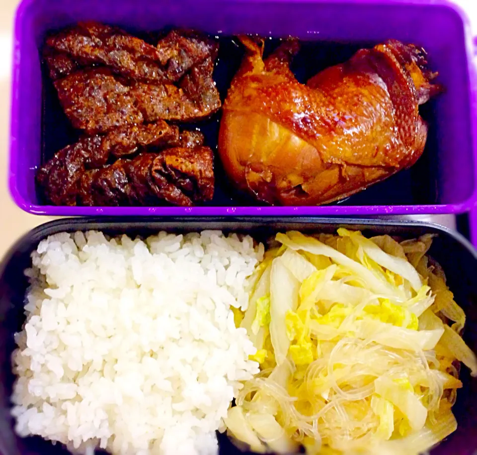 Chinese bento - rice with braised chicken and taupok and stir fried cabbage|coxiella24さん