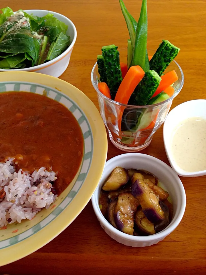 Snapdishの料理写真:昼ごはん インド風カレー|Reikoさん