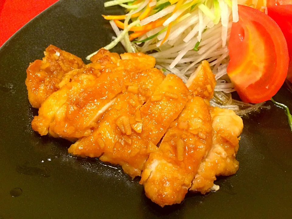 鶏もも肉のニンニク照り焼き|まるまさん