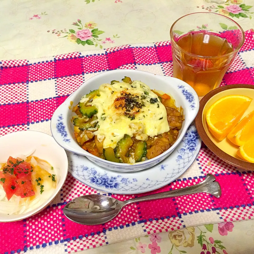 ゴーヤ、ズッキーニの夏野菜カレードリア😋🍴|♥️さん