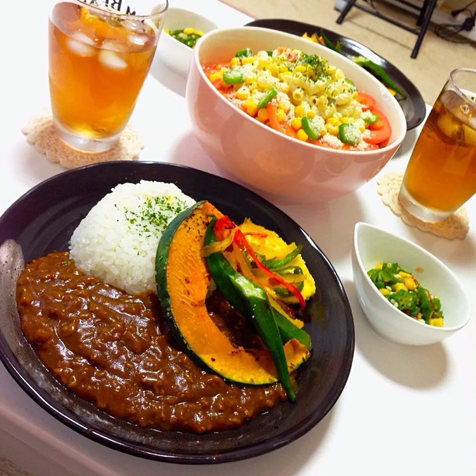 わたしのお家の夏野菜カレー🍅|natsÜmiさん