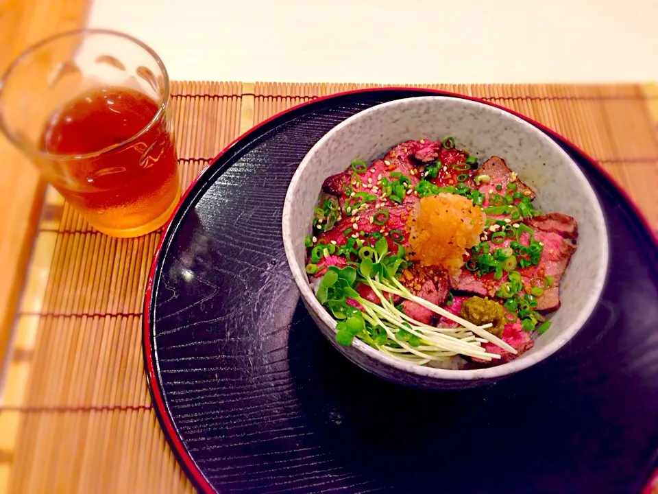 黒毛和牛ローストビーフ丼！|とのさきさん