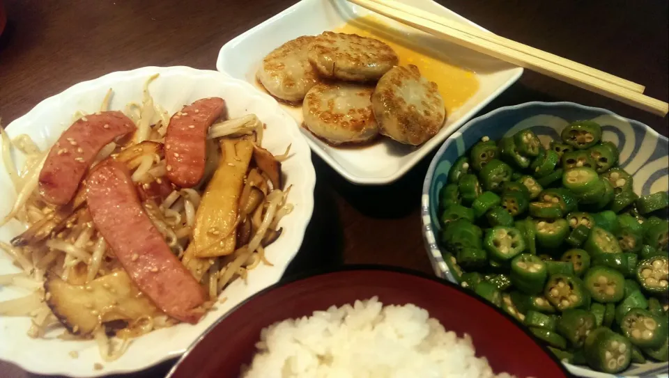 エリンギともやしの炒め物。ニラ饅頭。オクラ|きむにいさん