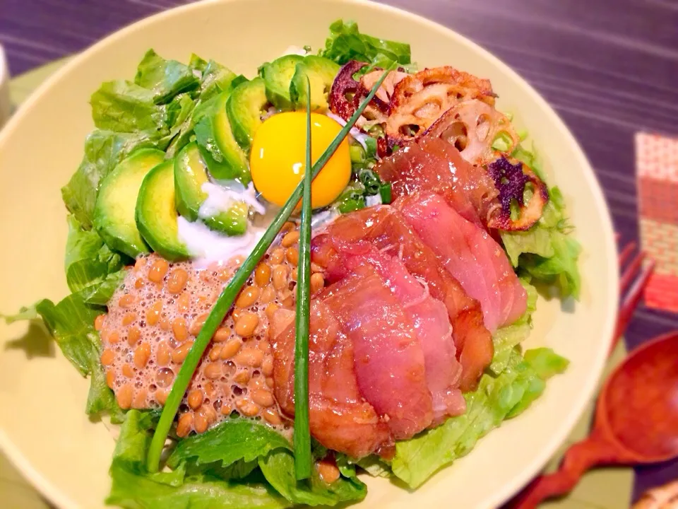 マグロアボカド丼。|かれんさん