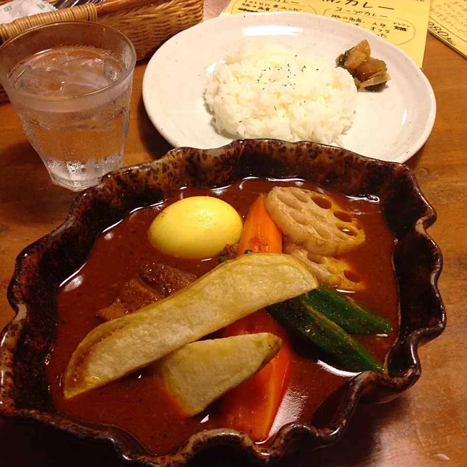 Snapdishの料理写真:Curry'OHANA 角煮スープカレー大辛|カウンター嬢さん