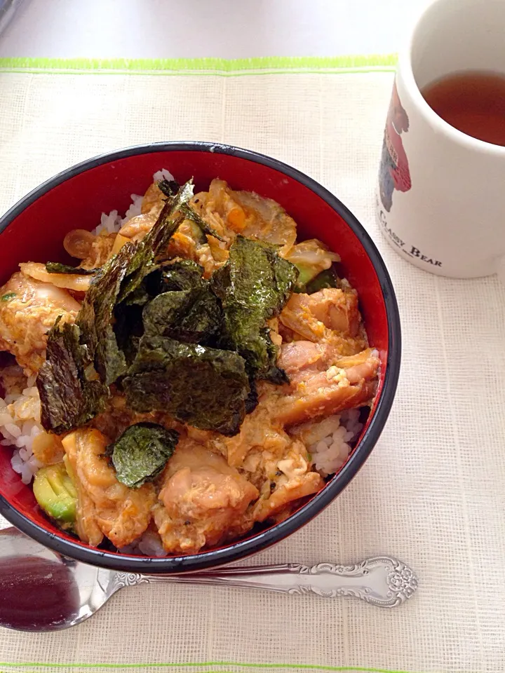 親子丼(アボカド入り)|シンドバットさん