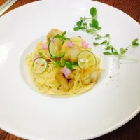 Snapdishの料理写真:ハモのベニエ スダチと豆苗のパスタ|Seiyaさん