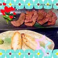 Snapdishの料理写真:♡仙台名物！牛タンと笹かま♡|tomoさん